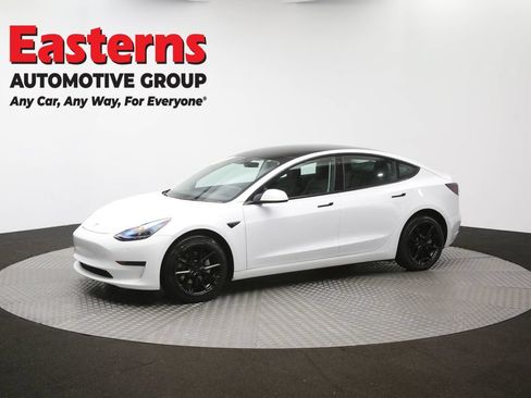 Used 2023 Tesla Model 3 Standard Range RWD image 53