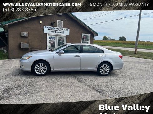 Used 2011 Lexus ES 350 image 1