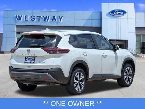 Used 2023 Nissan Rogue SV AWD/4WD image 3