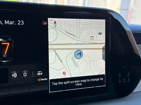 Used 2023 Hyundai Palisade Limited w/ Cargo Package image 25