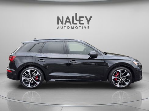Used 2023 Audi SQ5 Prestige w/ Prestige Package image 7