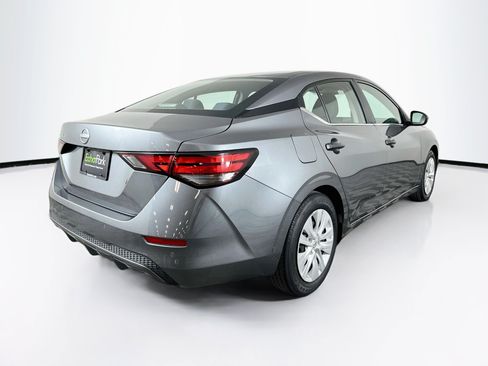 Used 2024 Nissan Sentra S FWD image 9