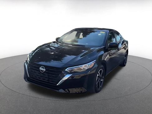 Used 2025 Nissan Sentra SV image 6