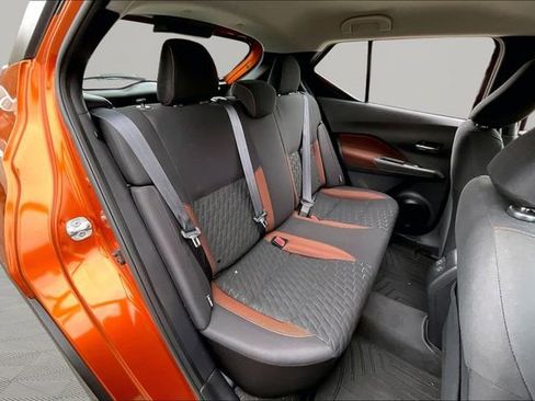 Used 2021 Nissan Kicks SR w/ Interior Electronics Package image 17
