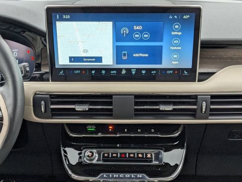 New 2026 Lincoln Corsair Grand Touring AWD/4WD image 18