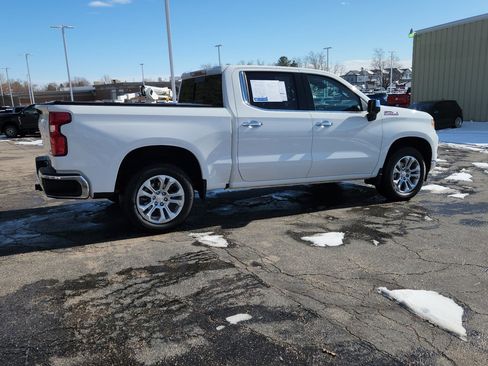 Used 2024 Chevrolet Silverado 1500 LTZ w/ LTZ Premium Package image 16