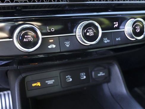 Used 2025 Honda Civic Sport image 19