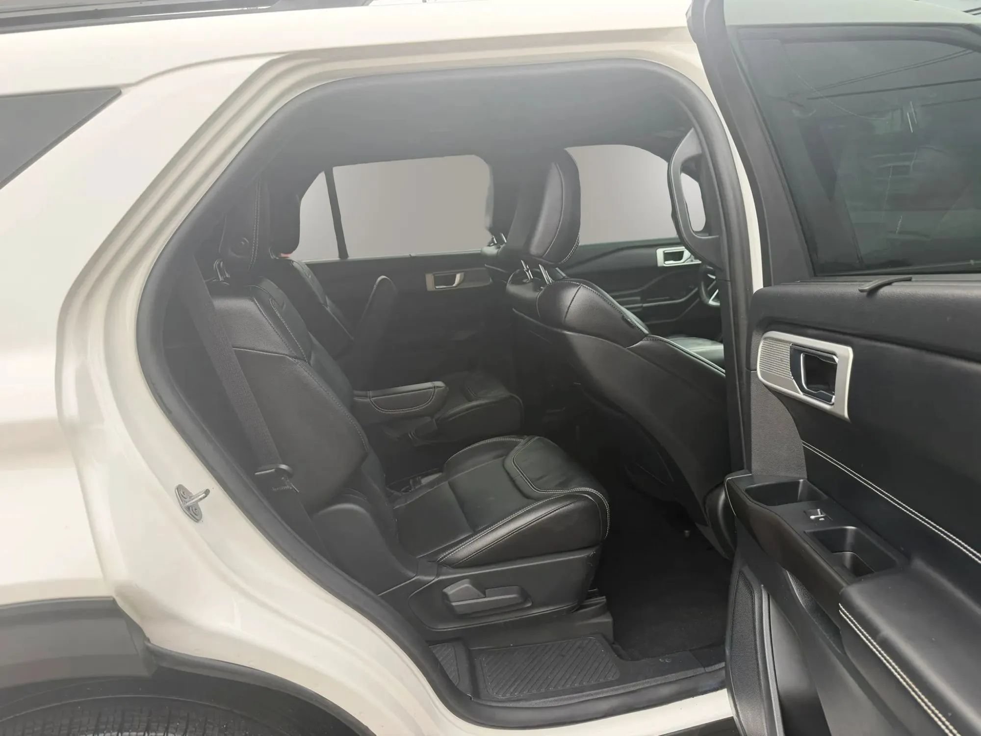 Used 2020 Ford Explorer ST w/ ST Street Pack AWD/4WD image 28