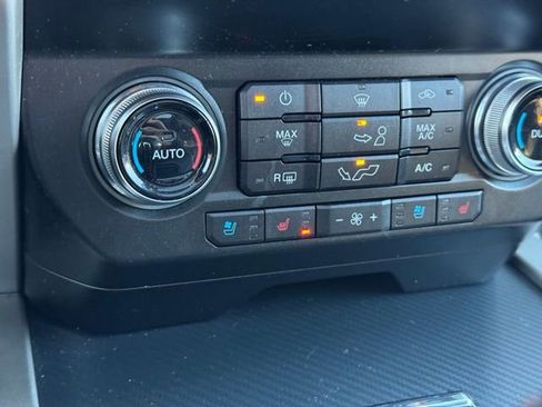 Certified 2019 Ford F150 Lariat w/ Equipment Group 502A Luxury image 15