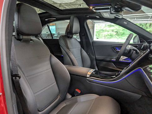 New 2025 Mercedes-Benz C 300 4MATIC Sedan image 13