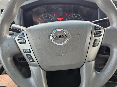 Used 2020 Nissan NV 3500 SV w/ Navigation Package RWD image 9