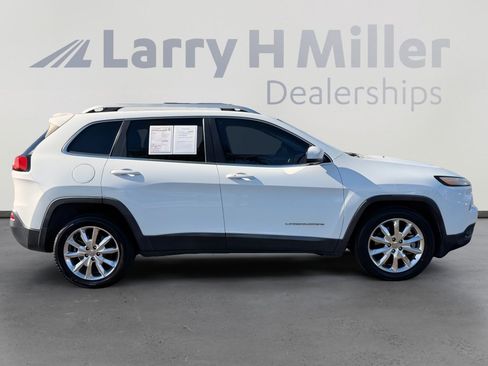 Used 2014 Jeep Cherokee Limited w/ Luxury Group image 7