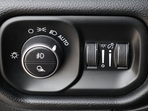 Used 2019 RAM 2500 Big Horn image 20