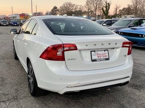 Used 2016 Volvo S60 T5 Premier image 4