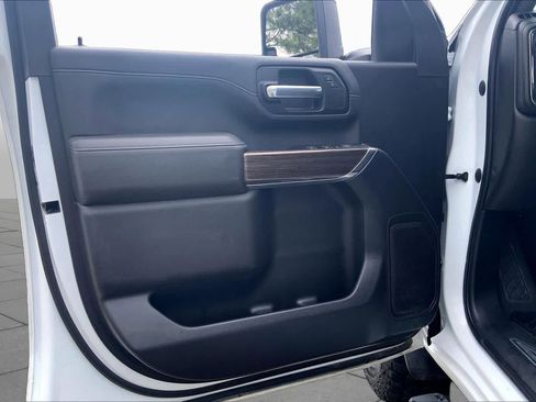 Used 2023 Chevrolet Silverado 2500 LT AWD/4WD image 22