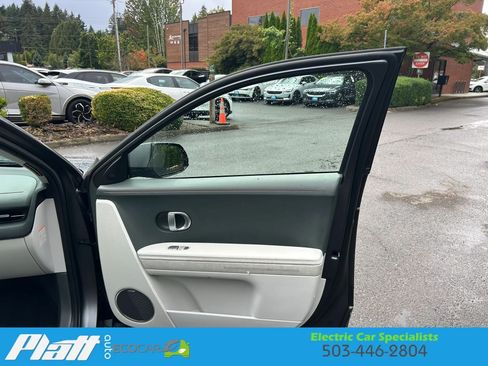 Used 2023 Hyundai Ioniq 5 Limited AWD/4WD image 42