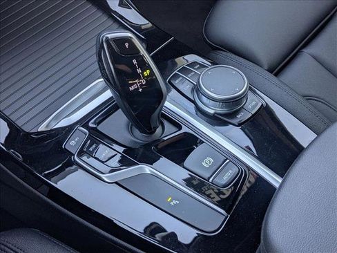 Used 2021 BMW X3 sDrive30i w/ Premium Package image 12