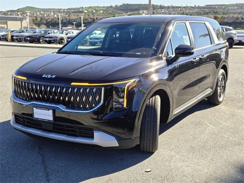 New 2026 Kia Carnival LXS image 10