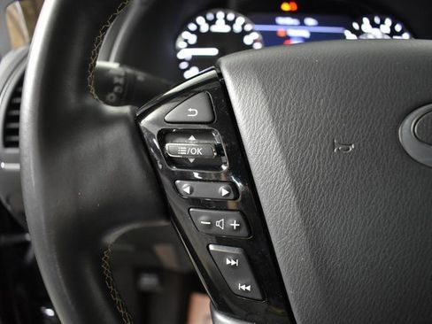 Used 2023 INFINITI QX80 Premium Select w/ All-Season Package image 16