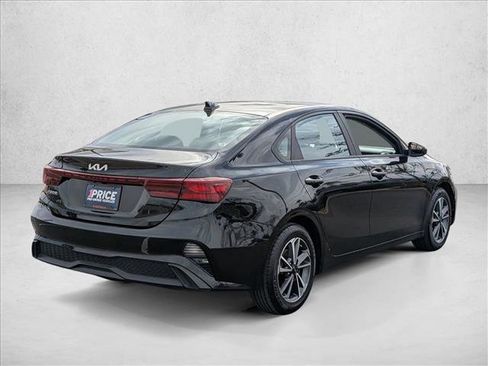 Used 2023 Kia Forte LXS image 5