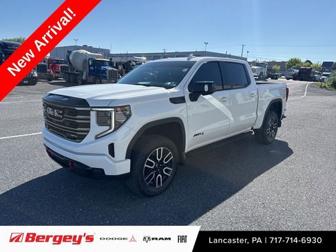 Used 2026 GMC Sierra 1500 AT4 w/ AT4 Premium Package AWD/4WD image 1
