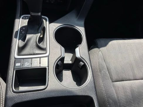 Used 2019 Kia Sportage LX AWD/4WD image 16