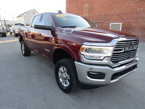 Used 2022 RAM 2500 Laramie image 1