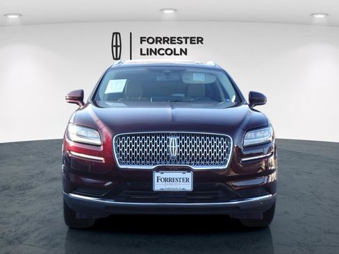 Used 2022 Lincoln Nautilus Reserve w/ Equipment Group 201A image 8