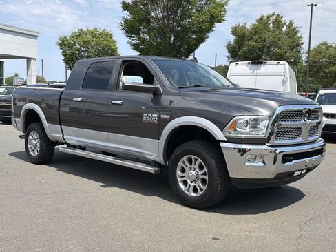 Used 2015 RAM 2500 Laramie w/ Protection Group AWD/4WD image 15