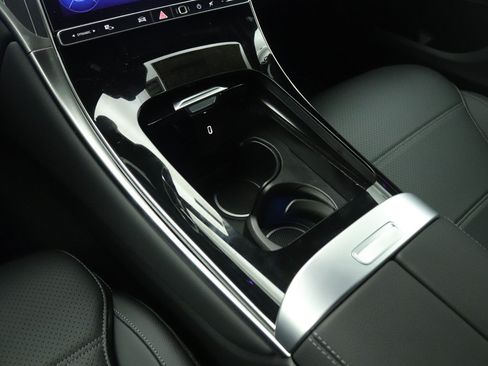 New 2026 Mercedes-Benz GLC 300 4MATIC image 6