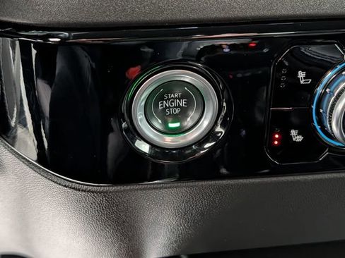 Used 2024 GMC Sierra 1500 Elevation image 20