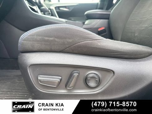Used 2022 Toyota RAV4 SE AWD/4WD image 20