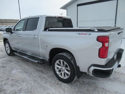 Used 2019 Chevrolet Silverado 1500 LTZ w/ LTZ Plus Package image 7