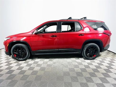 Used 2022 Chevrolet Traverse Premier w/ Redline Edition image 6