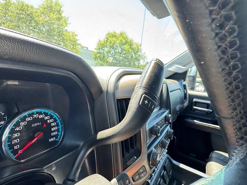 Used 2017 GMC Sierra 3500 Denali w/ Duramax Plus Package AWD/4WD image 34