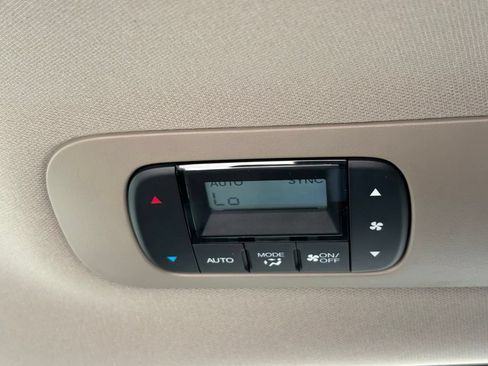 Used 2019 Honda Odyssey EX-L image 19