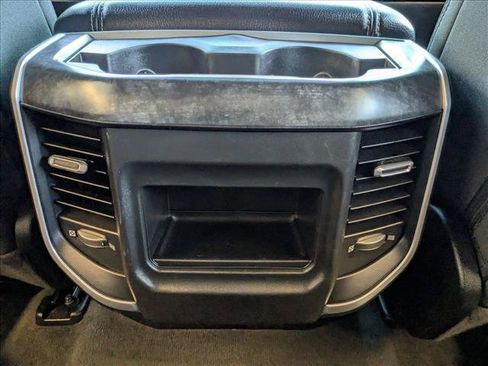 Used 2022 RAM 1500 Big Horn AWD/4WD image 16