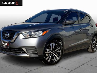 Used 2020 Nissan Kicks SV