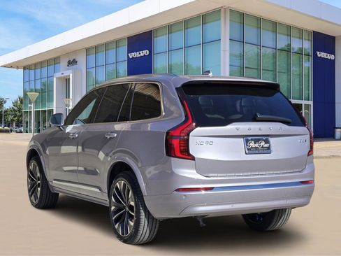 New 2026 Volvo XC90 B6 Plus w/ Protection Package Premier image 4
