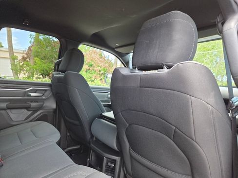 Used 2021 RAM 1500 Big Horn RWD image 17