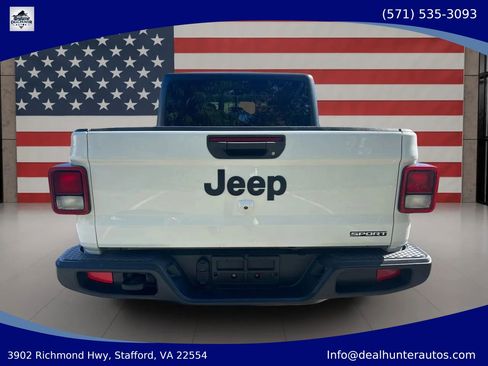 Used 2020 Jeep Gladiator Sport w/ Quick Order Package 24S AWD/4WD image 10