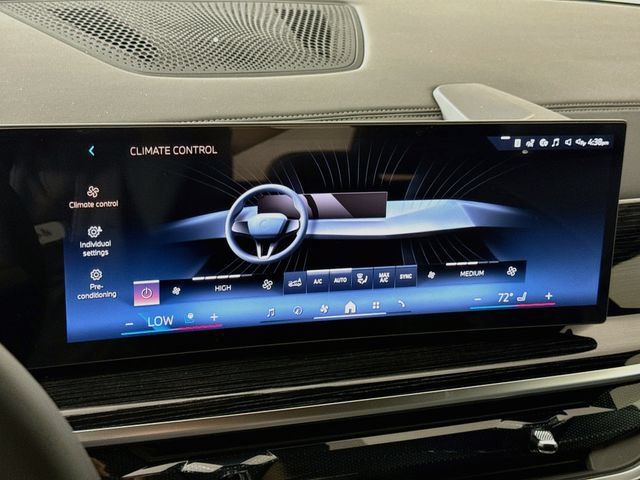 New 2027 BMW X7 xDrive40i w/ M Sport Package AWD/4WD image 16