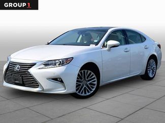 Used 2018 Lexus ES 350 w/ Luxury Package w/Wood Trim FWD video 1