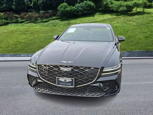 Used 2025 Genesis G80 2.5T Sport Prestige image 3