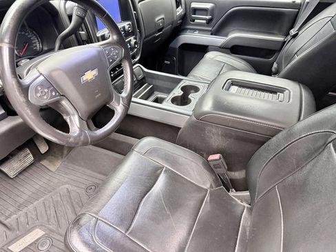 Used 2017 Chevrolet Silverado 1500 LTZ Z71 w/ LTZ Plus Package AWD/4WD image 9
