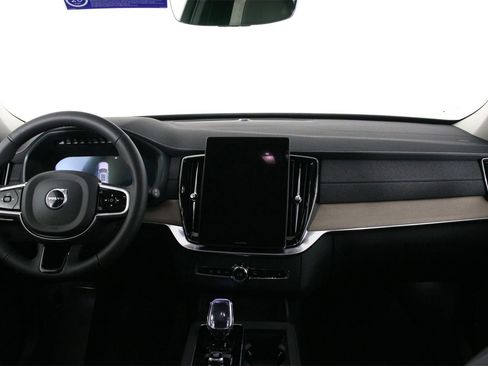 New 2026 Volvo XC90 B5 Plus image 5