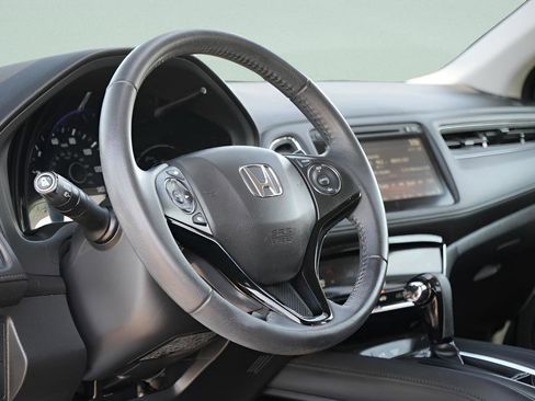 Used 2017 Honda HR-V EX-L image 22