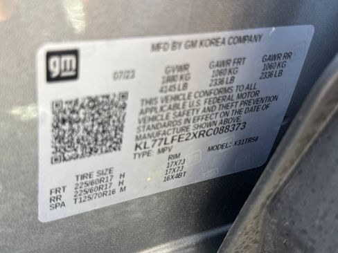 Used 2024 Chevrolet Trax LS w/ Driver Confidence Package FWD image 30