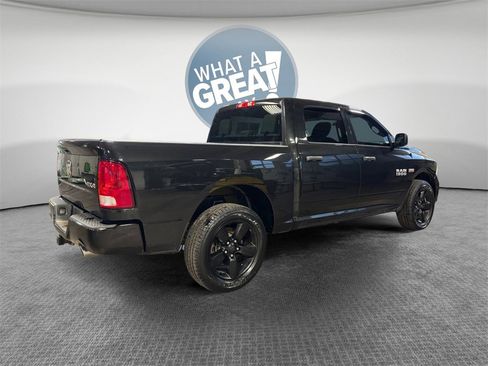 Used 2018 RAM 1500 Express w/ Express Value Package image 3