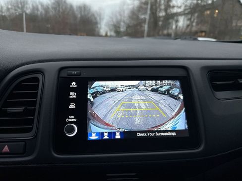 Used 2020 Honda HR-V Sport image 22